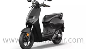 BOUNCE INFINITY E1 E-SCOOTER, जिसकी भारत में कीमत 79,999 रुपये है, इसकी Allowed रेंज 85 किलोमीटर है